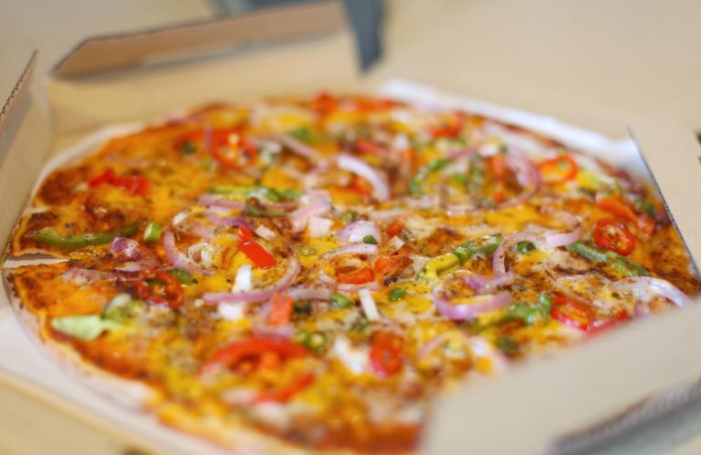 Delivery : Something different with ‘Red pizza’